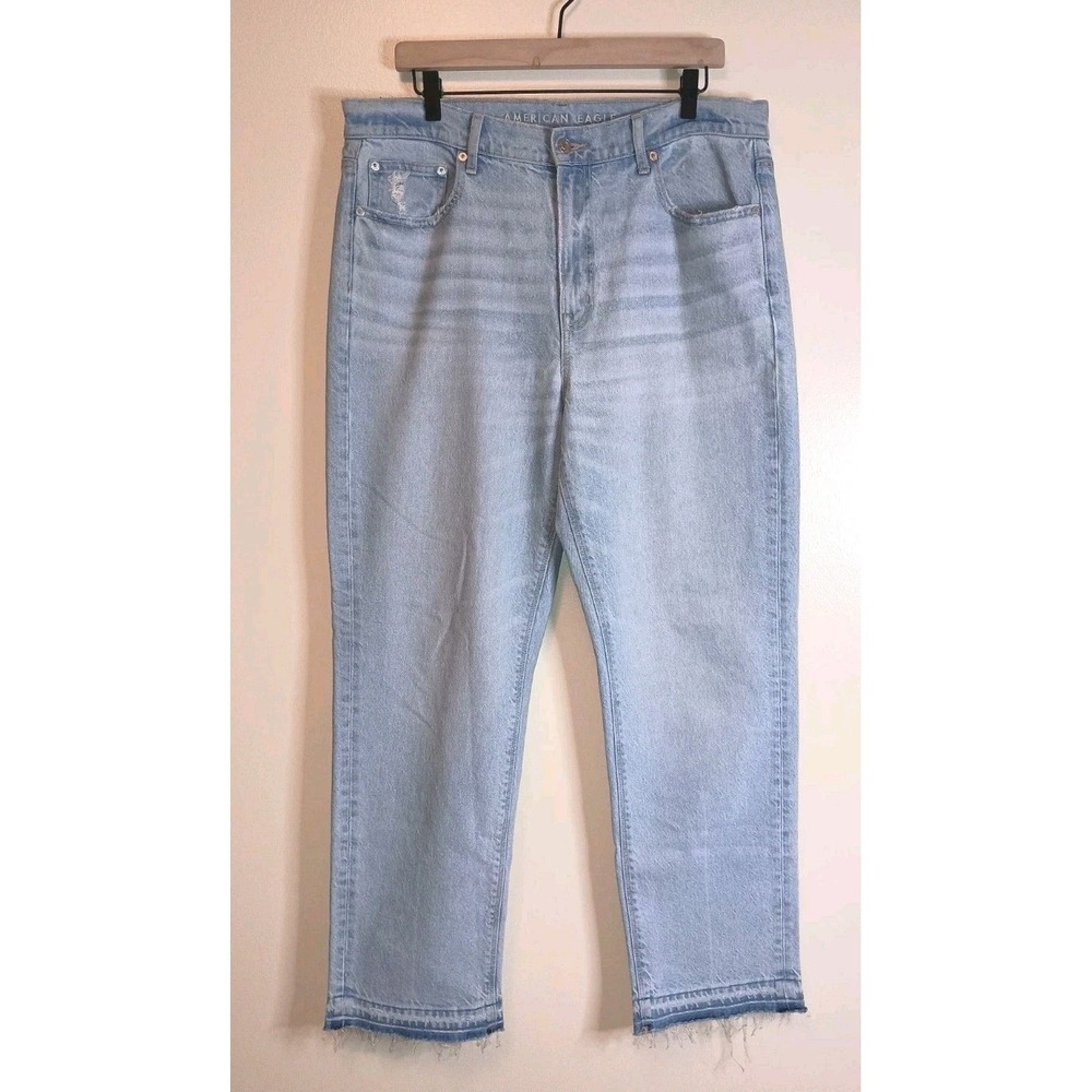 American Eagle Super High Rise Straight Jeans Women's 14 Light Wash Raw Hem